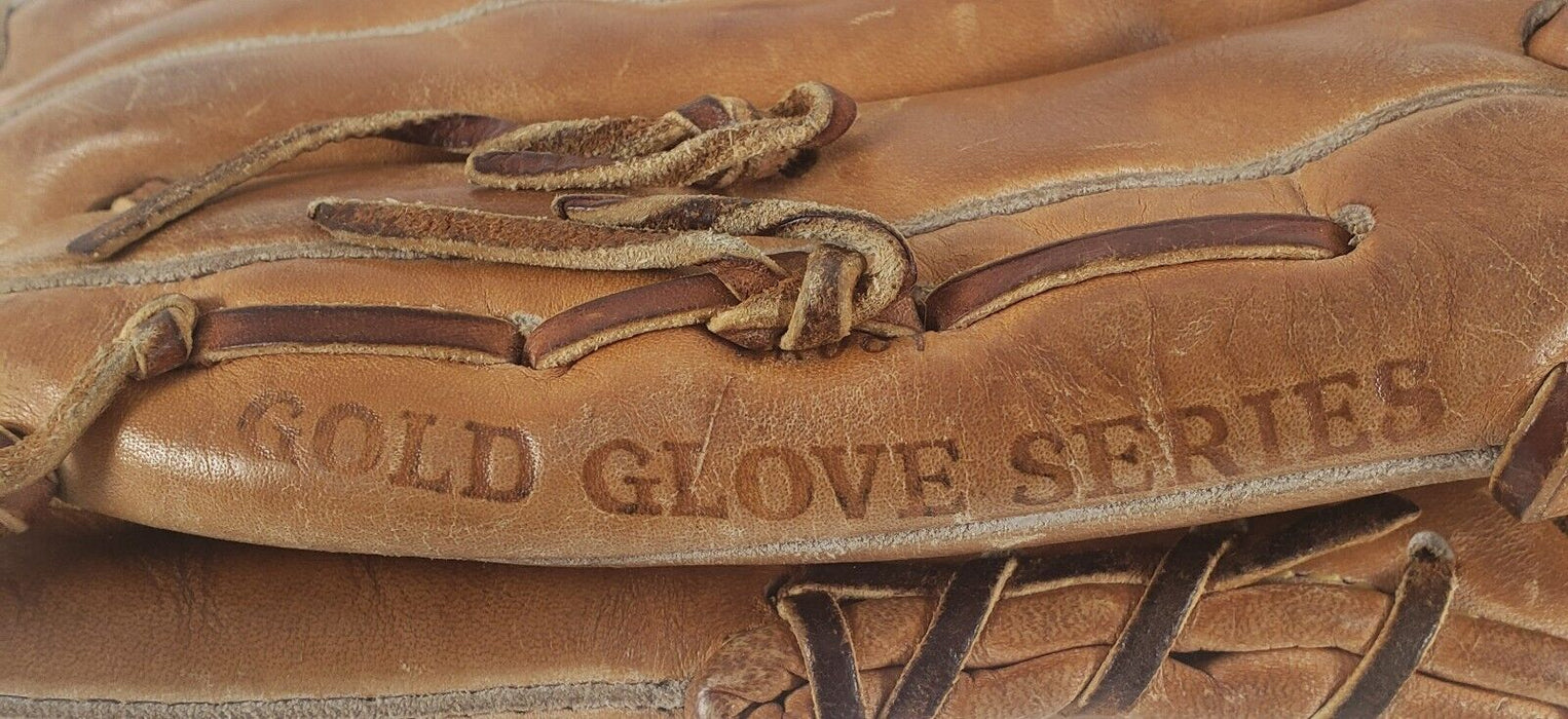 The Finest Robin Yount Signed Game Used Baseball Glove PSA DNA COA