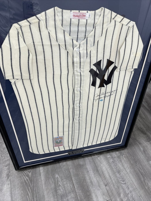 Joe Dimaggio "Yankee Clipper" Signed New York Yankees Jersey Beckett COA RARE!