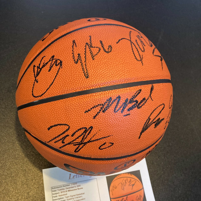 2019-20 Milwaukee Bucks Team Signed Basketball Giannis Antetokounmpo JSA COA