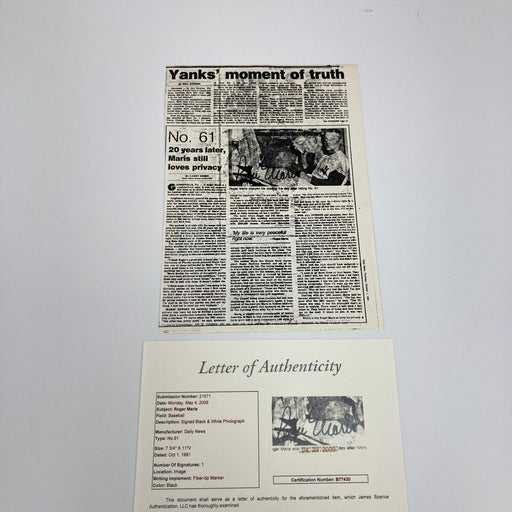 Roger Maris Signed 61 Home Run Newspaper Photo With JSA COA