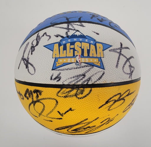 Kobe Bryant Shaq Tim Duncan 2005 All Star Game Team Signed Basketball Beckett