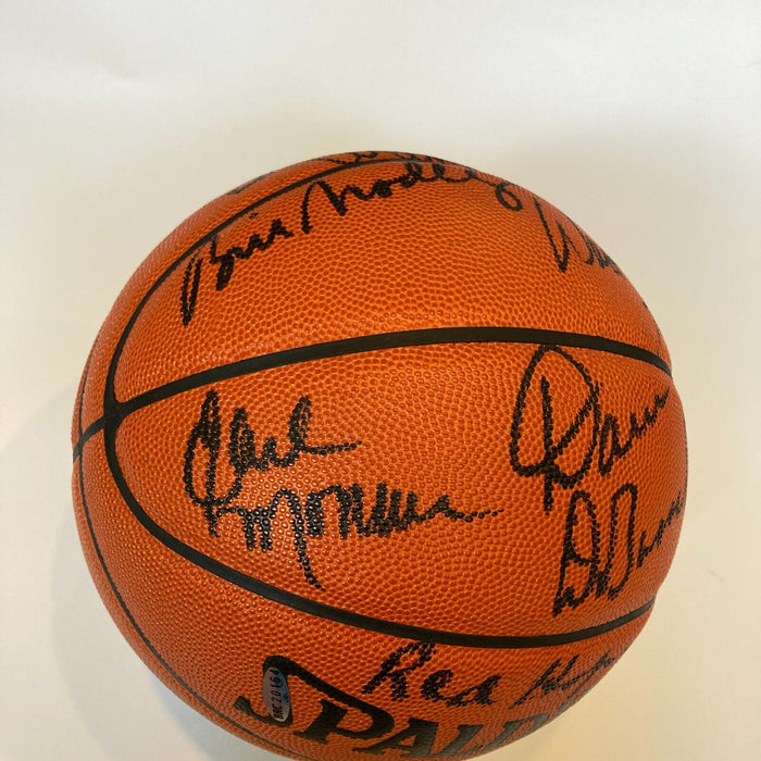 1972-73 New York Knicks NBA Champs Team Signed NBA Game Basketball UDA COA