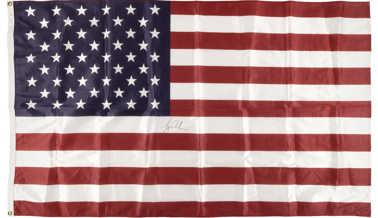 Tiger Woods Signed United States Flag From US Open Championship Game Beckett COA