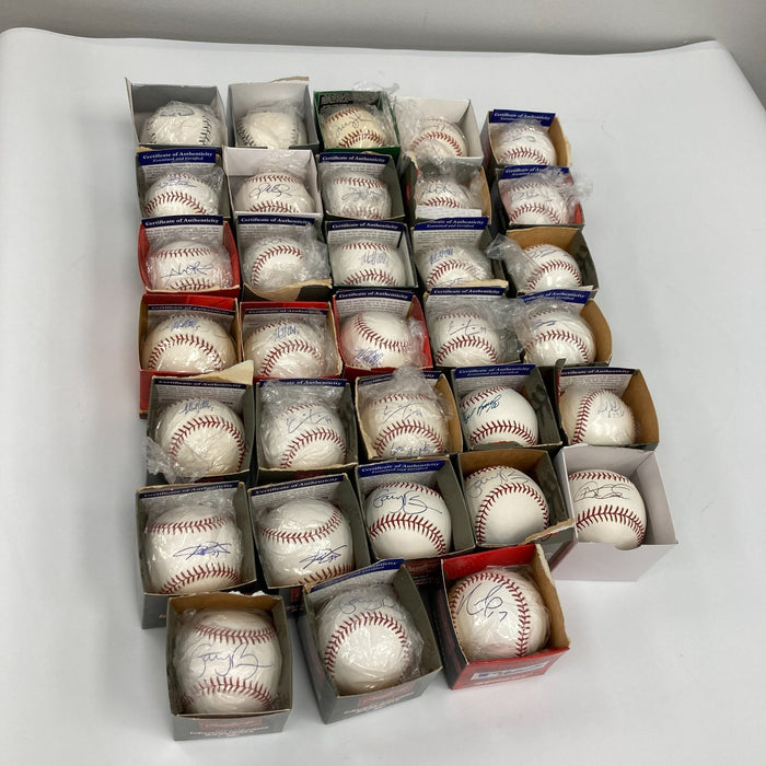 Lot Of (33) Signed Major League Baseballs PSA DNA Angles Orioles Giants Dodgers