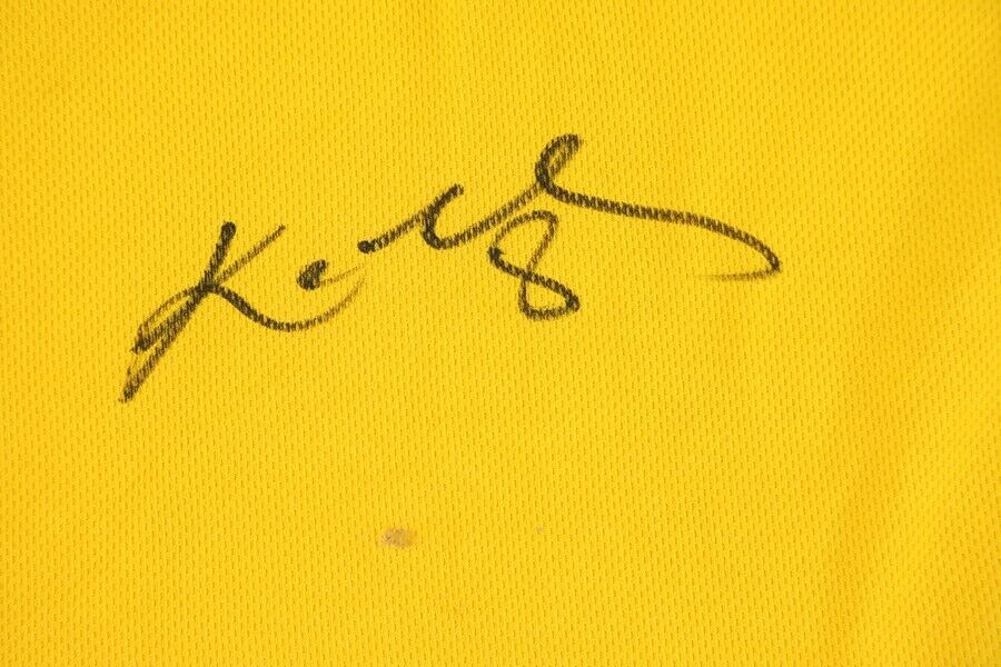 Kobe Bryant Signed Nike Los Angeles Lakers Shooting Shirt Jersey PSA DNA COA