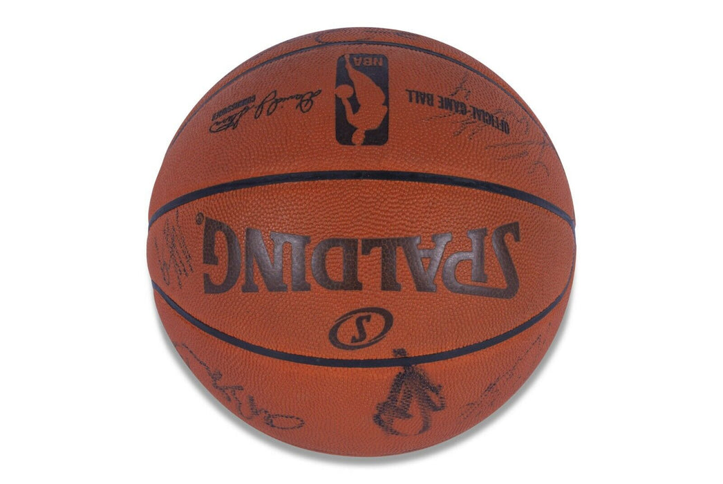 Kobe Bryant 2010-11 Los Angeles Lakers Team Signed NBA Game Basketball PSA DNA