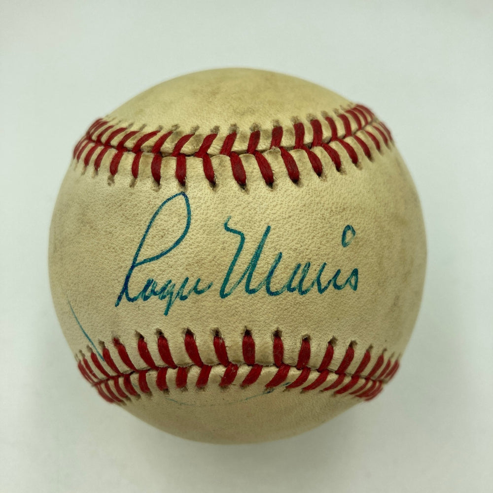 Beautiful Roger Maris Single Signed American League Baseball JSA COA
