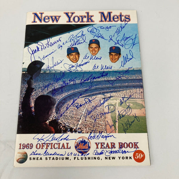 1969 NY Mets World Series Champs Team Signed Yearbook JSA COA