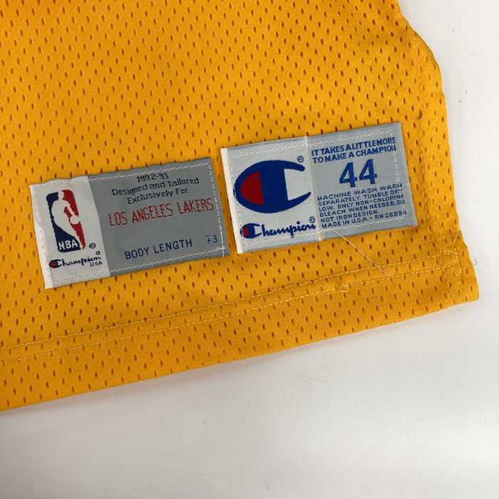 Wilt Chamberlain Signed Pro Cut Los Angeles 1992-93 Lakers Jersey PSA Huge Sig!
