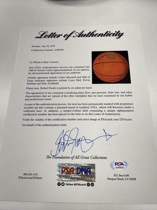 1980-81 Boston Celtics Team Signed Basketball Larry Bird PSA DNA COA