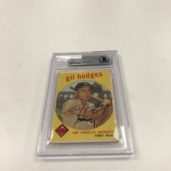 1959 Topps Gil Hodges Signed Autographed Baseball Card BGS Beckett Certified