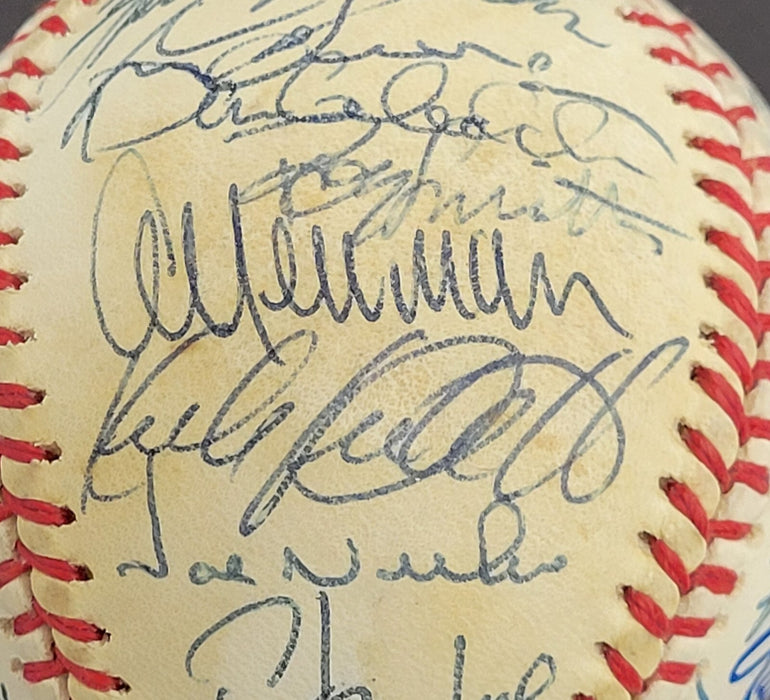 1987 Minnesota Twins World Series Champs Team Signed W.S. Baseball Beckett COA