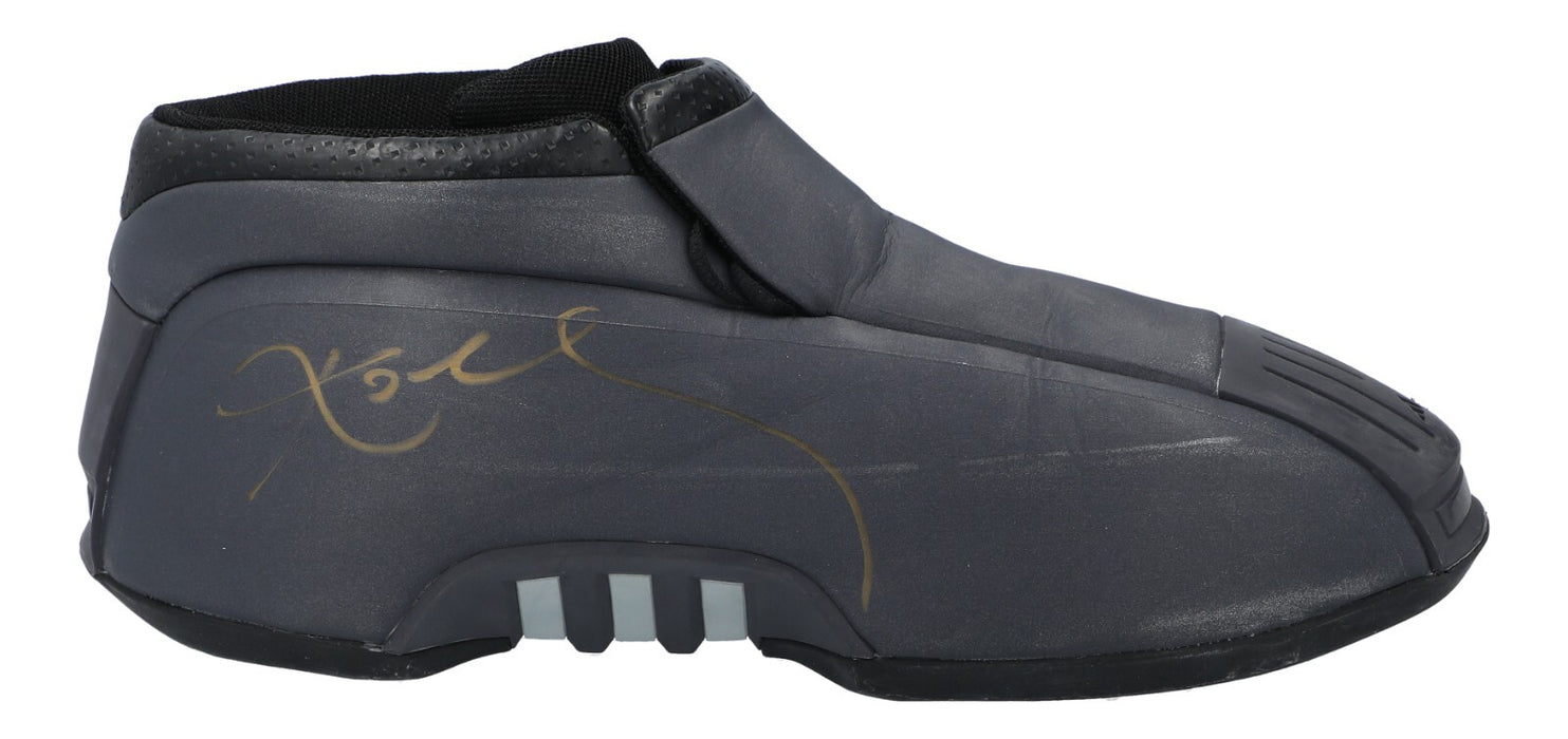 Kobe Bryant Game-Used Photo Matched Twice-Signed Adidas Sneakers "39 Points" JSA