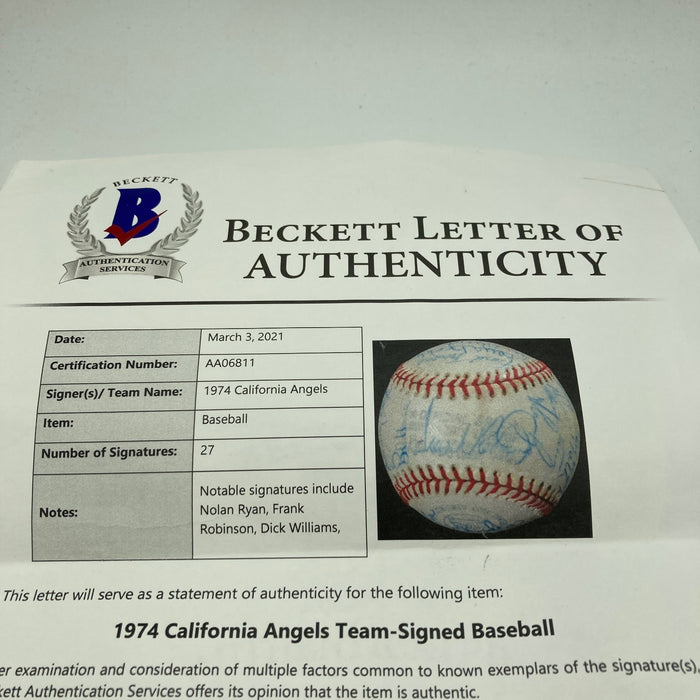 Nolan Ryan 1974 California Angels Team Signed American League Baseball Beckett