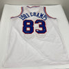 1982-83 Philadelphia 76ers NBA Champions Team Signed Jersey JSA COA