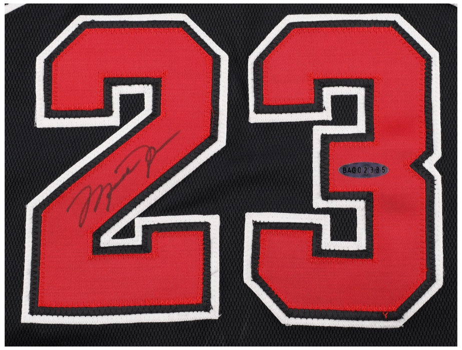 Michael Jordan Signed 1999 Nike Chicago Bulls Retirement Jersey UDA & Beckett