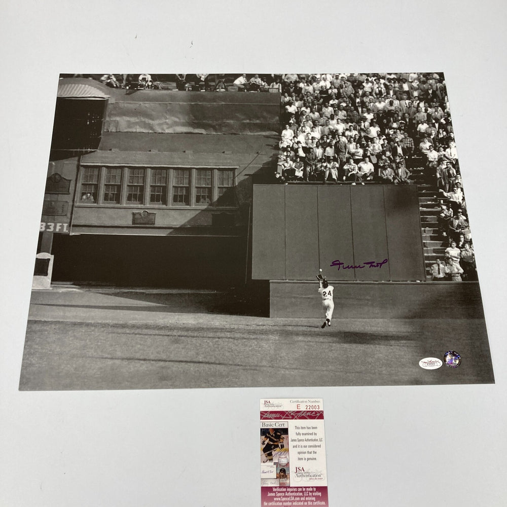 Willie Mays "The Catch" 1954 World Series Signed 16x20 Photo JSA COA