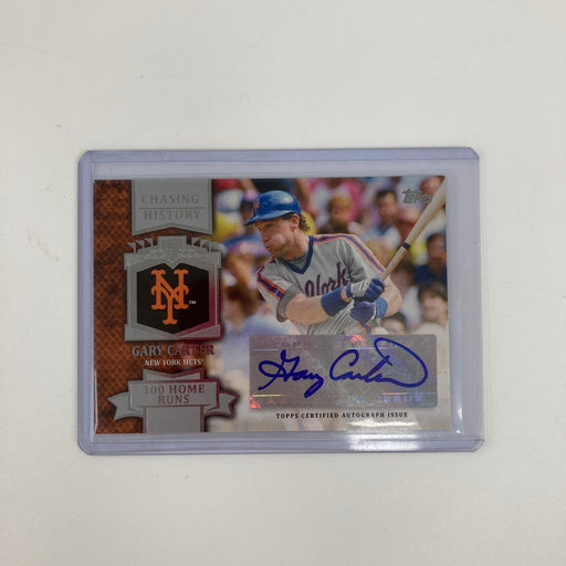 2013 Topps Chasing History Gary Carter Auto Signed Baseball Card