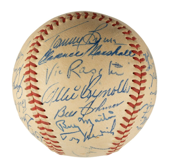 1949-1950 New York Yankees W.S. Champs Team Signed Baseball Joe Dimaggio JSA