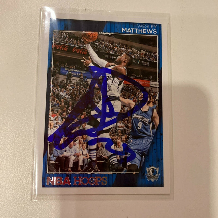 Lot Of (3) Signed Basketball Card Salah Mejri, Wesley Matthews & Desagana Diop