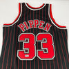 Scottie Pippen Signed Mitchell & Ness Chicago Bulls Jersey Beckett Certified