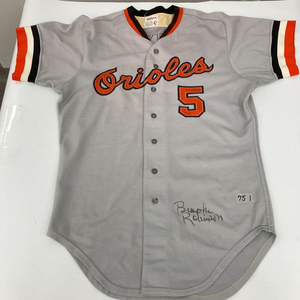 Brooks Robinson Photo Matched Game Used Signed 1975 Baltimore Orioles Jersey