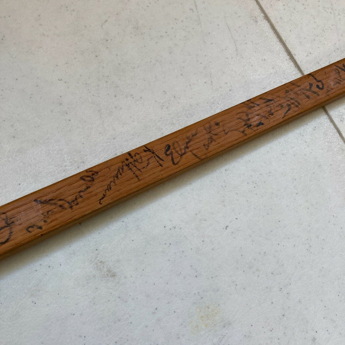 1960-61 Chicago Blackhawks Stanley Cups Champs Team Signed Game Used Stick JSA