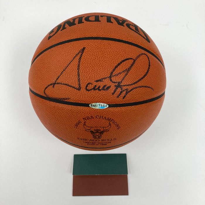 Scottie Pippen Signed 1996 Chicago Bulls Champs Game Basketball UDA Upper Deck