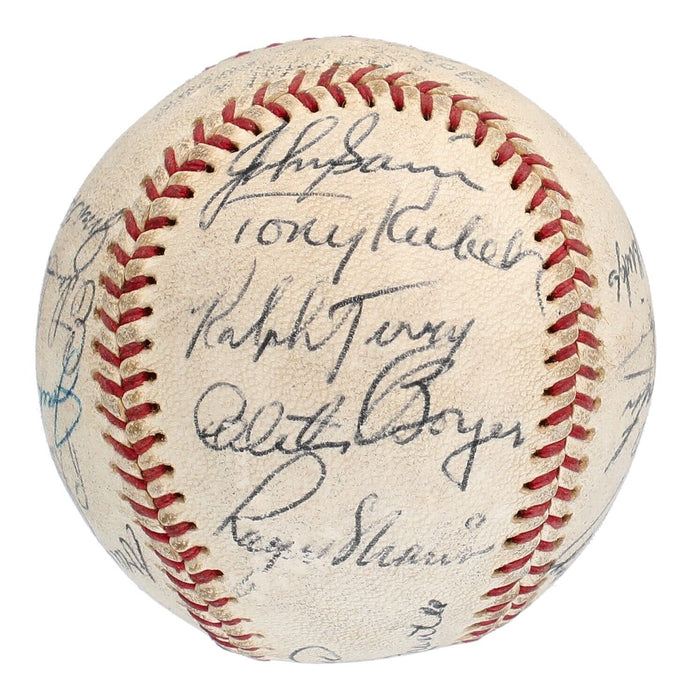 1962 New York Yankees W.S. Champs Team Signed Baseball Mickey Mantle Maris JSA