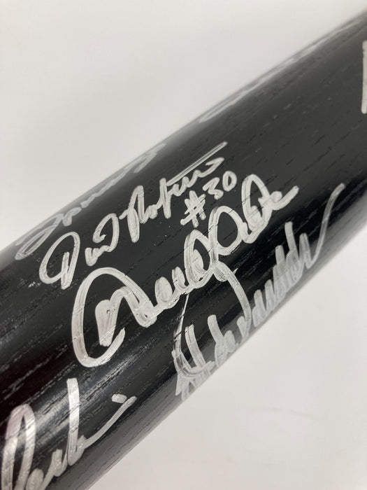 2009 New York Yankees World Series Champs Team Signed Bat #46/50 Beckett COA