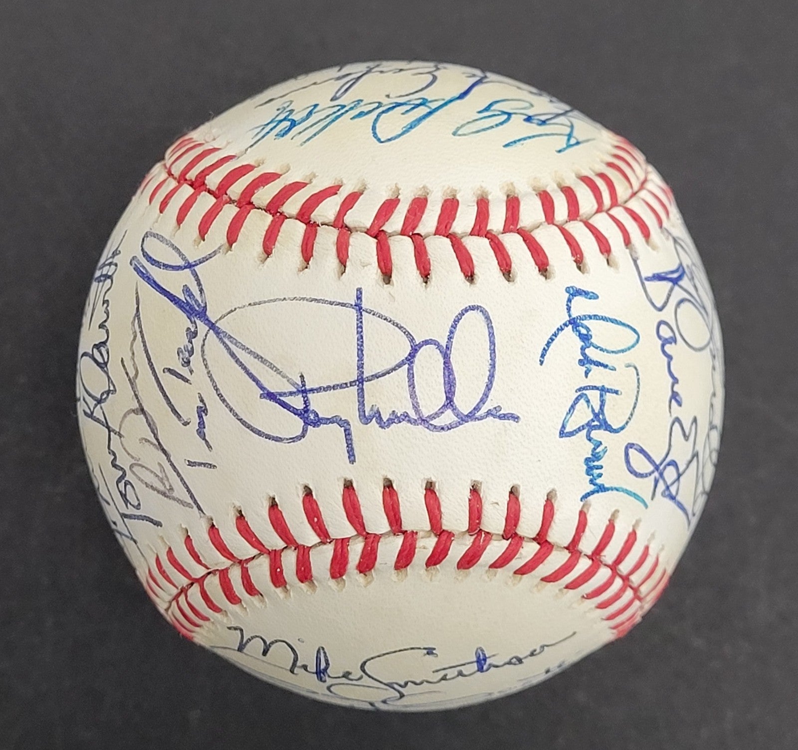 Kirby Puckett 1985 Minnesota Twins Team Signed Baseball JSA COA