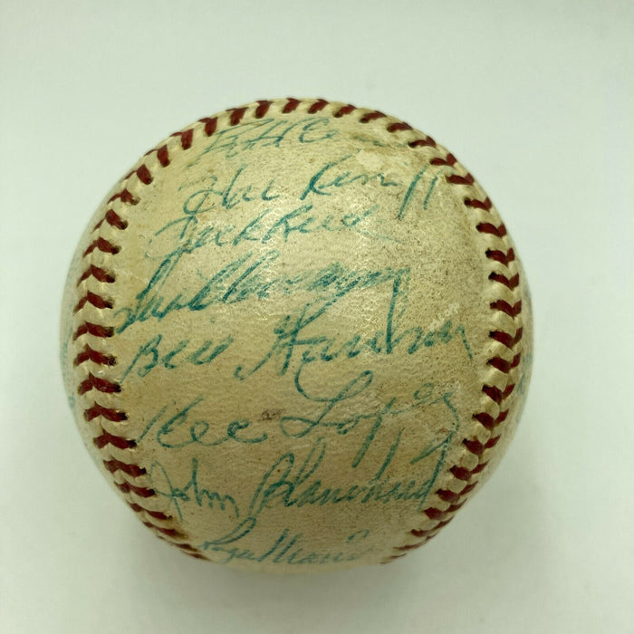 1961 New York Yankees W.S. Champs Team Signed Baseball Mickey Mantle Maris PSA