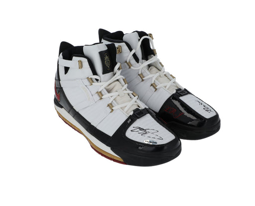 LeBron James Signed Inscribed Remix Nike LeBron 3 Remix Sneakers UDA Upper Deck