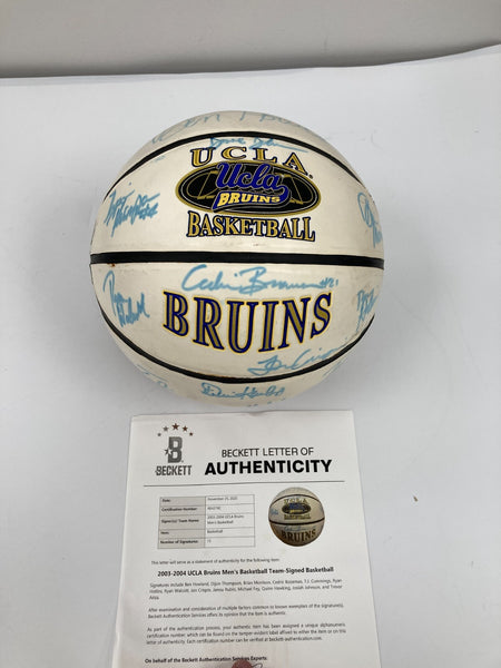 2003-2004 UCLA Bruins Team Signed Basketball Beckett COA