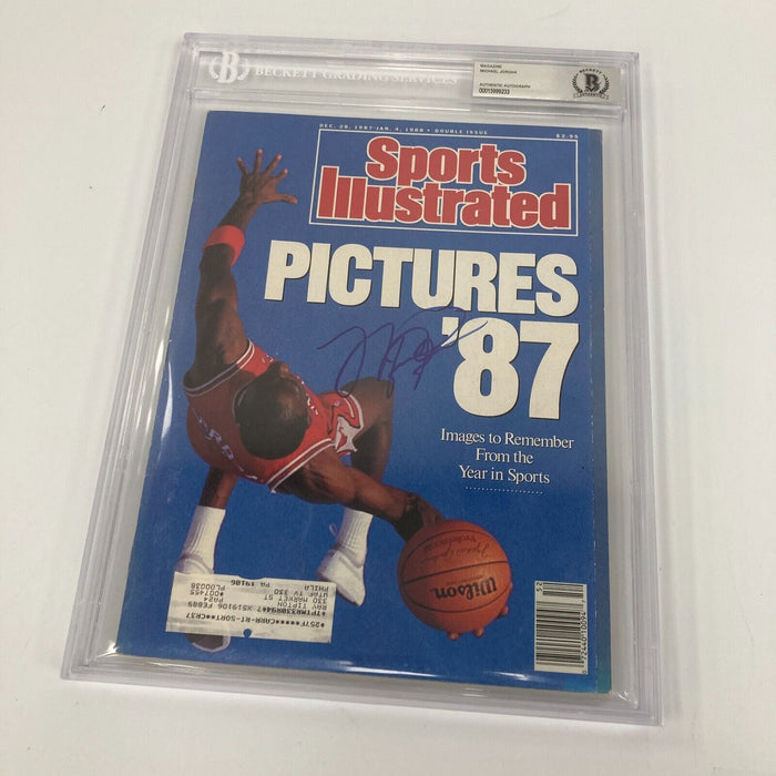 Michael Jordan Signed 1987 Sports Illustrated Magazine Beckett Certified