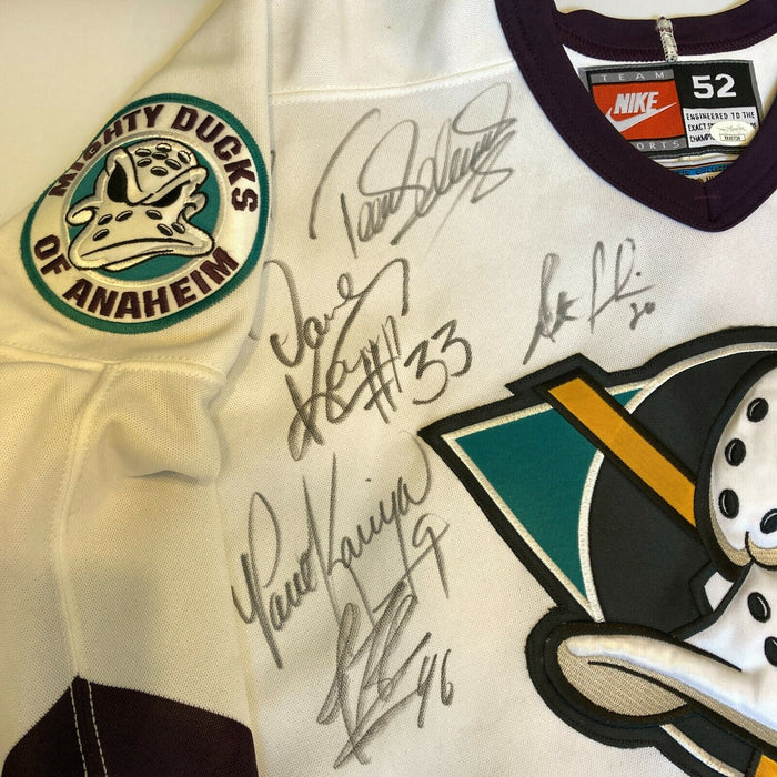 1997-98 Mighty Ducks of Anaheim Team Signed Jersey With JSA COA