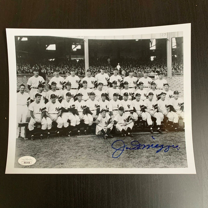 Joe Dimaggio Signed 1940's New York Yankees Team Photo With JSA COA