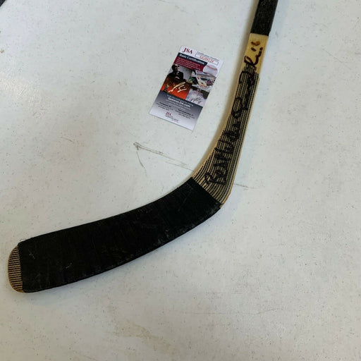 Trevor Linden Signed 1992 Game Used Hockey Stick JSA COA