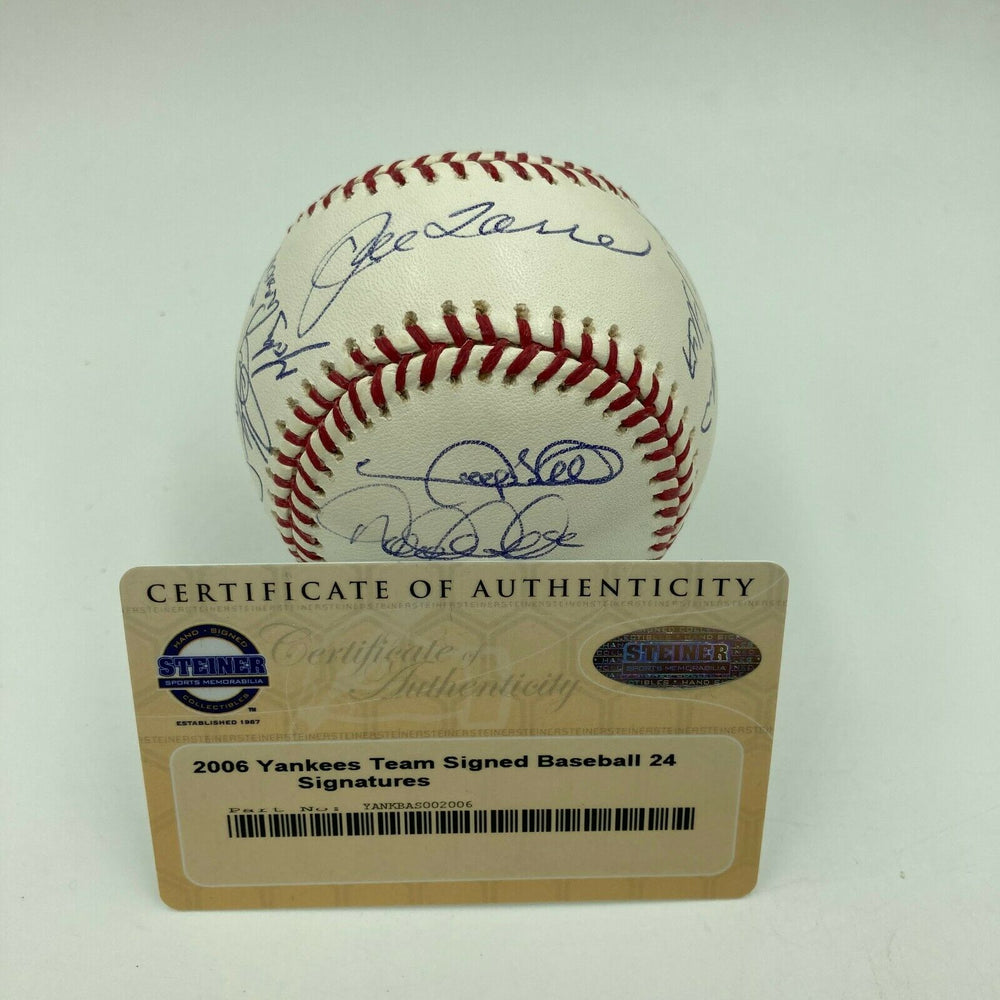 2006 New York Yankees Team Signed Baseball Derek Jeter Mariano Rivera Steiner