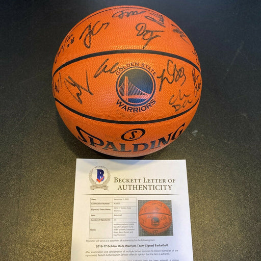 2016-17 Golden State Warriors NBA Champs Team Signed Game Basketball Beckett COA