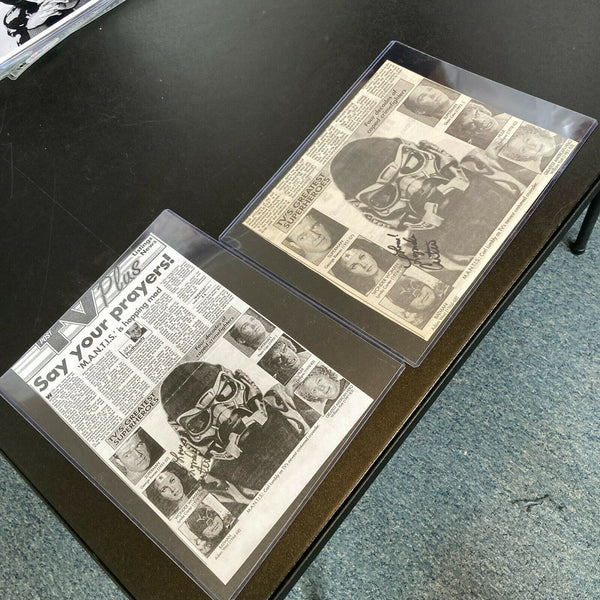 Lot Of 2 Lynda Carter Signed Autographed Photos Wonder Woman