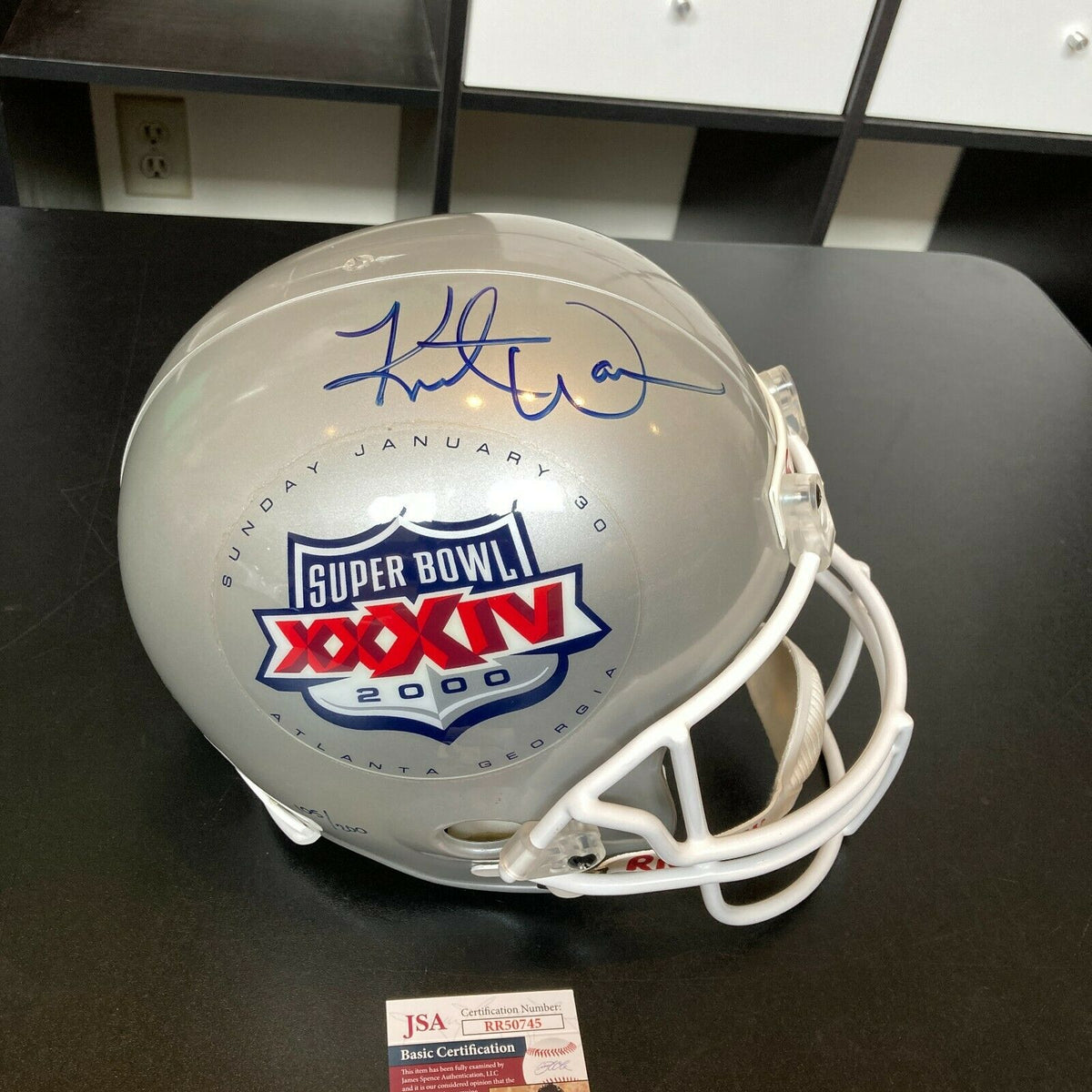 Kurt Warner Signed Full Size 2000 Super Bowl Helmet St. Louis Rams JSA Showpieces Sports Kurt Warner Signed Full Size 2000 Super Bowl Helmet St. Louis Rams JSA Showpieces Sports