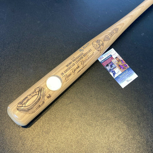 Rare Yogi Berra Signed 1998 New York Yankees Commemorative Baseball Bat JSA COA
