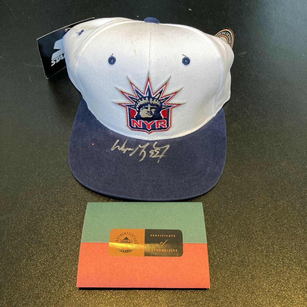 Wayne Gretzky Signed New York Rangers Hat With Upper Deck UDA COA