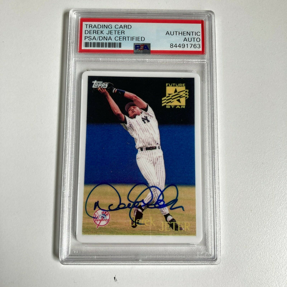 1996 Topps Derek Jeter RC Rookie Signed Porcelain Baseball Card PSA DNA