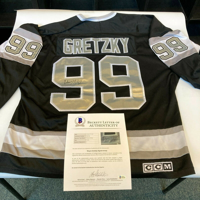 Wayne Gretzky Signed Los Angeles Kings Authentic Game Model CCM Jersey Beckett