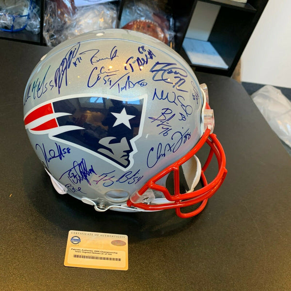 2004 New England Patriots Super Bowl Champs Team Signed Helmet Tom Brady Steiner