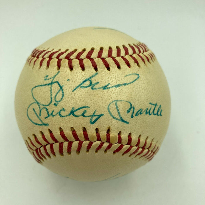 Stunning Mickey Mantle Roger Maris 1964 NY Yankees Team Signed Baseball JSA COA
