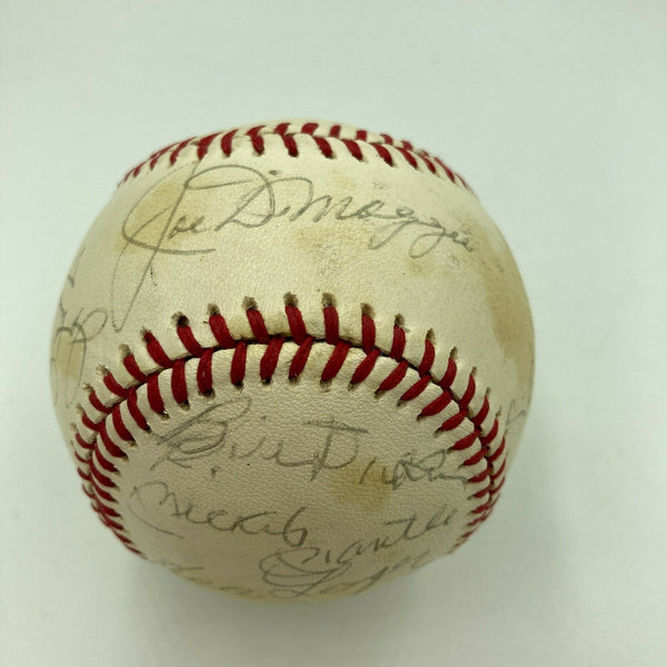 Mickey Mantle Roger Maris Joe Dimaggio Yankees Hall Of Fame Signed Baseball JSA