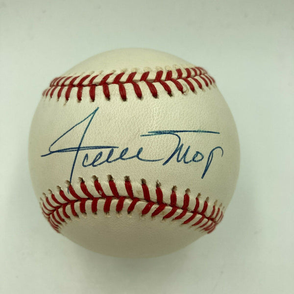 Beautiful Willie Mays Signed Official National League Baseball PSA DNA COA